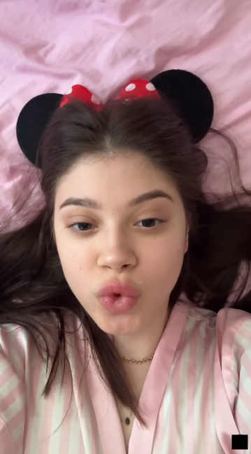 looking makes it uuhhooott_93