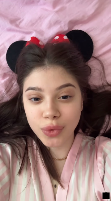 looking makes it uuhhooott_93