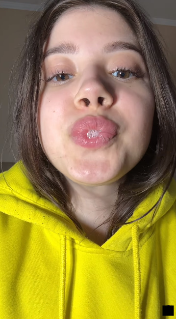 looking makes it uuhhooott_93