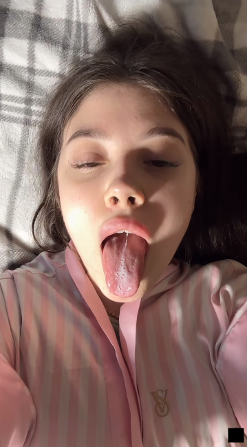 looking makes it uuhhooott_93