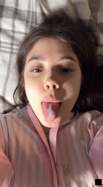 looking makes it uuhhooott_93