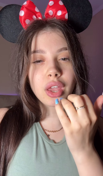 looking makes it uuhhooott_93