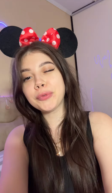 looking makes it uuhhooott_93