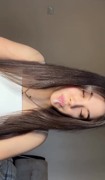 looking makes it uuhhooott_93