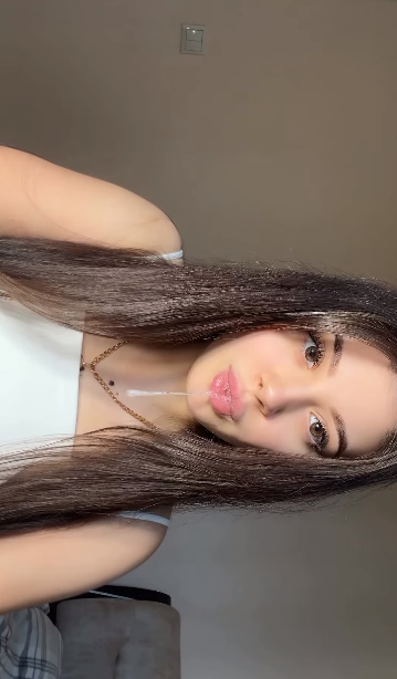 looking makes it uuhhooott_93