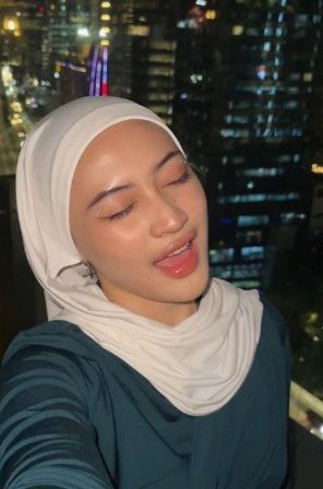 looking makes it uuhhooott_94