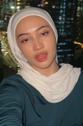 looking makes it uuhhooott_94