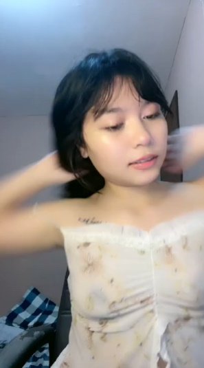 looking makes it uuhhooott_99