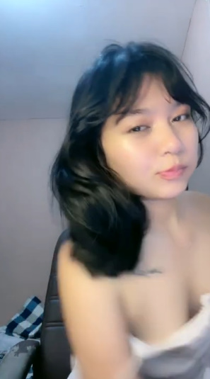 looking makes it uuhhooott_99