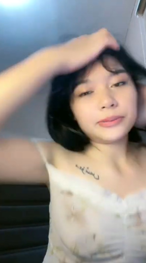 looking makes it uuhhooott_99