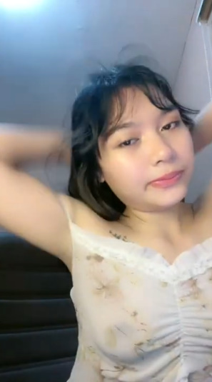 looking makes it uuhhooott_99