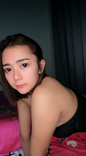 looking makes it uuhhooott_100