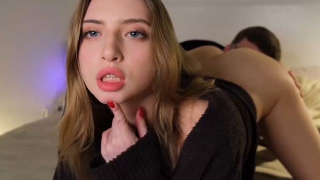 looking makes it uuhhooott_103