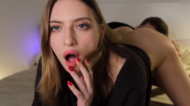 looking makes it uuhhooott_103