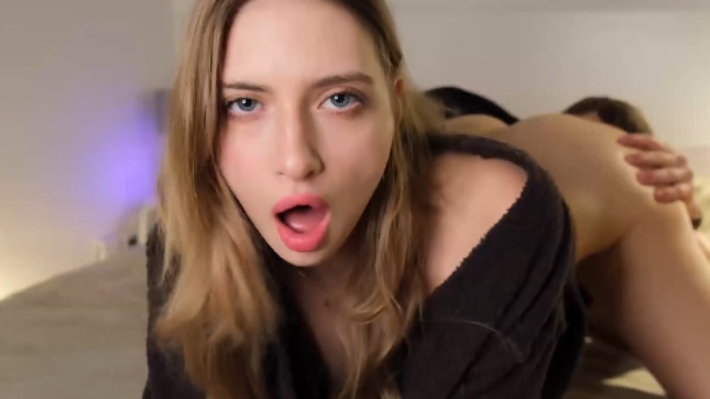 looking makes it uuhhooott_103