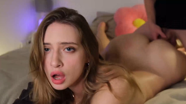 looking makes it uuhhooott_103