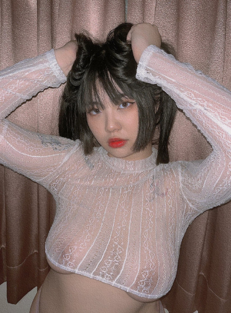 looking makes it uuhhooott_107