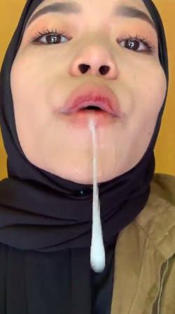 looking makes it uuhhooott_110