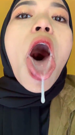 looking makes it uuhhooott_110