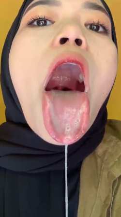 looking makes it uuhhooott_110