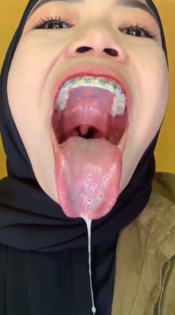 looking makes it uuhhooott_110