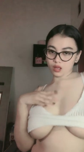 looking makes it uuhhooott_114