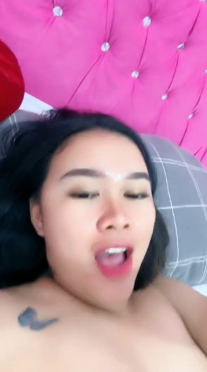 looking makes it uuhhooott_115