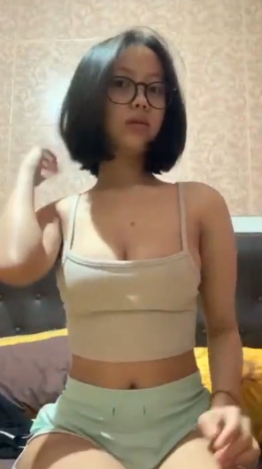 looking makes it uuhhooott_117