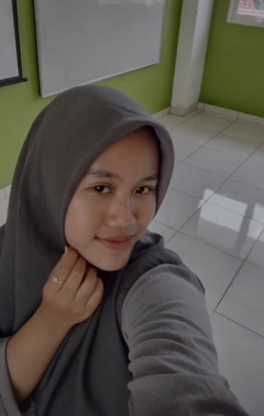 looking makes it uuhhooott_118