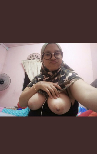 looking makes it uuhhooott_118