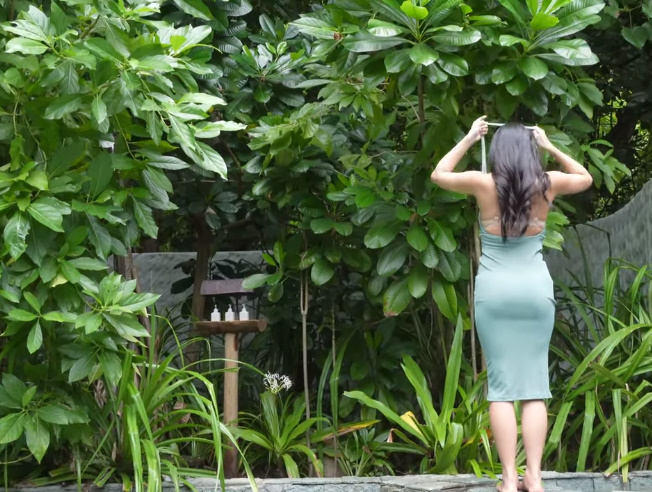 looking makes it uuhhooott_120