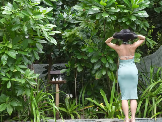 looking makes it uuhhooott_120