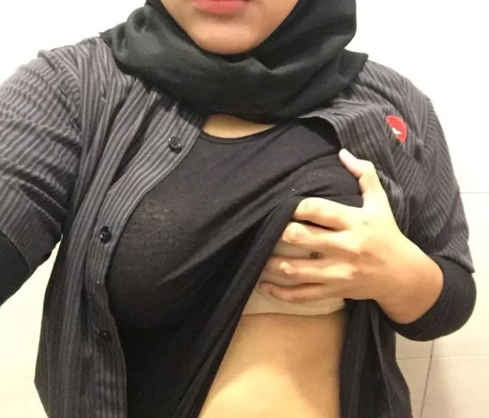 looking makes it uuhhooott_122