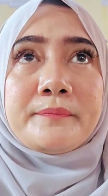 looking makes it uuhhooott_122