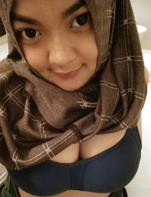 looking makes it uuhhooott_122