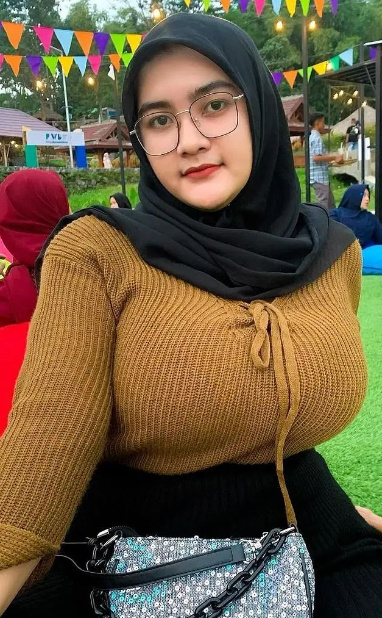 looking makes it uuhhooott_122