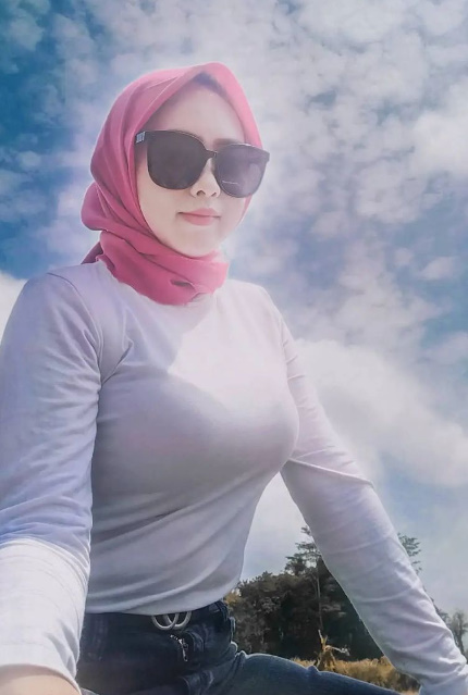 looking makes it uuhhooott_122