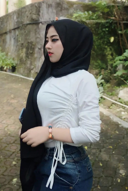 looking makes it uuhhooott_122