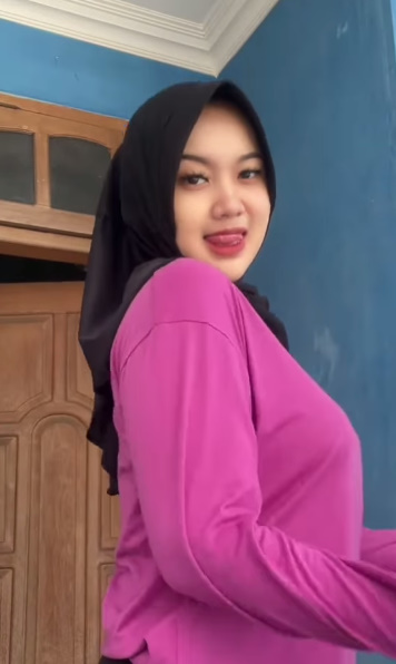 looking makes it uuhhooott_122