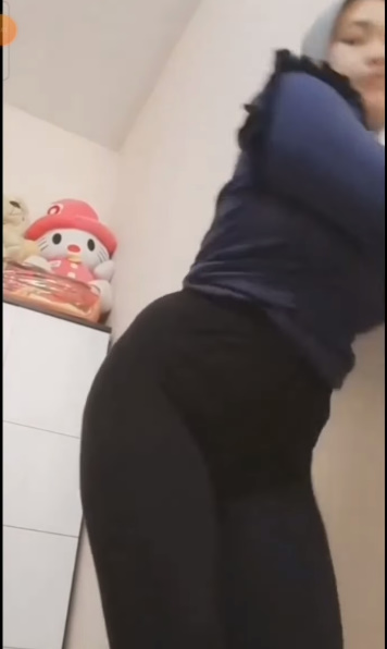 looking makes it uuhhooott_122