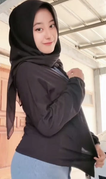 looking makes it uuhhooott_122