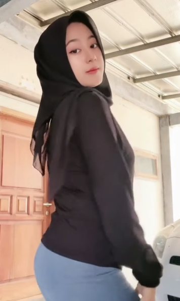 looking makes it uuhhooott_122