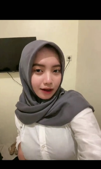 looking makes it uuhhooott_122