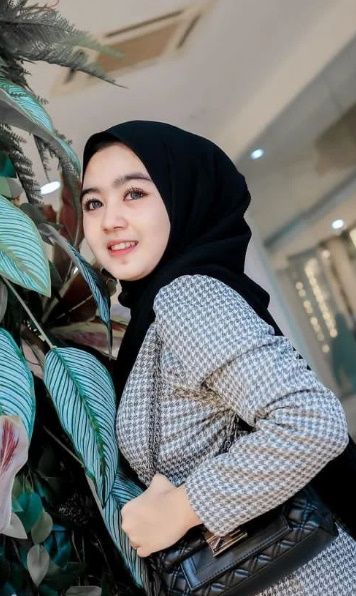 looking makes it uuhhooott_122