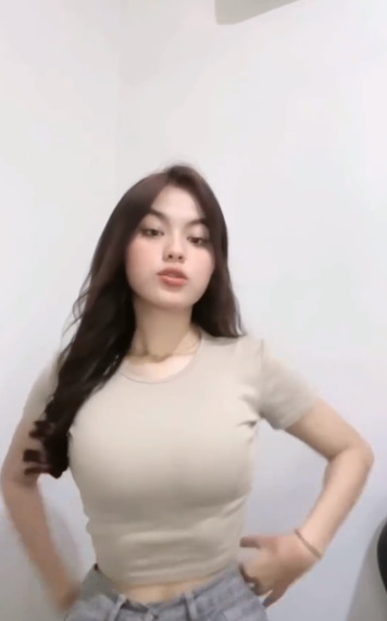 looking makes it uuhhooott_122