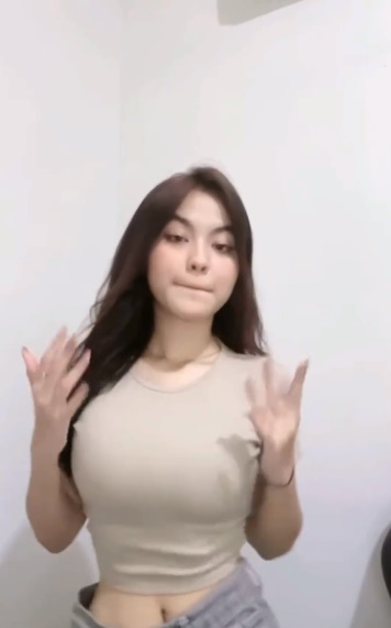 looking makes it uuhhooott_122