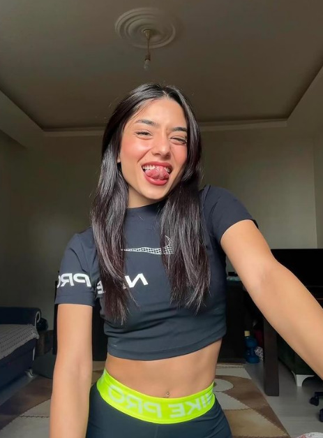 looking makes it uuhhooott_124