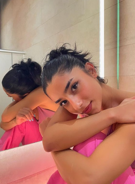 looking makes it uuhhooott_124