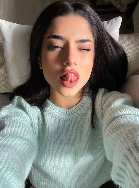 looking makes it uuhhooott_124