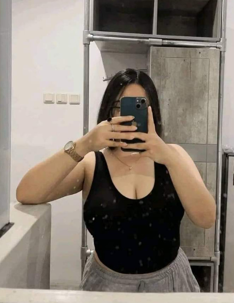 looking makes it uuhhooott_130